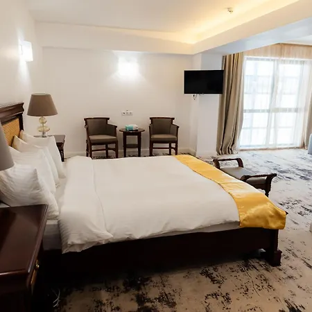 Hotel Avenue - Avenue Hotels Buzău Extérieur photo